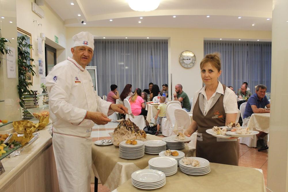 Hotel Aurora Mare Римини Экстерьер фото