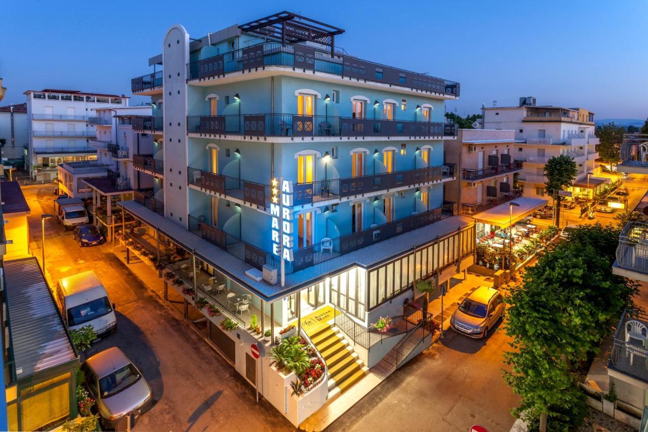 Hotel Aurora Mare Римини Экстерьер фото